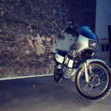 09